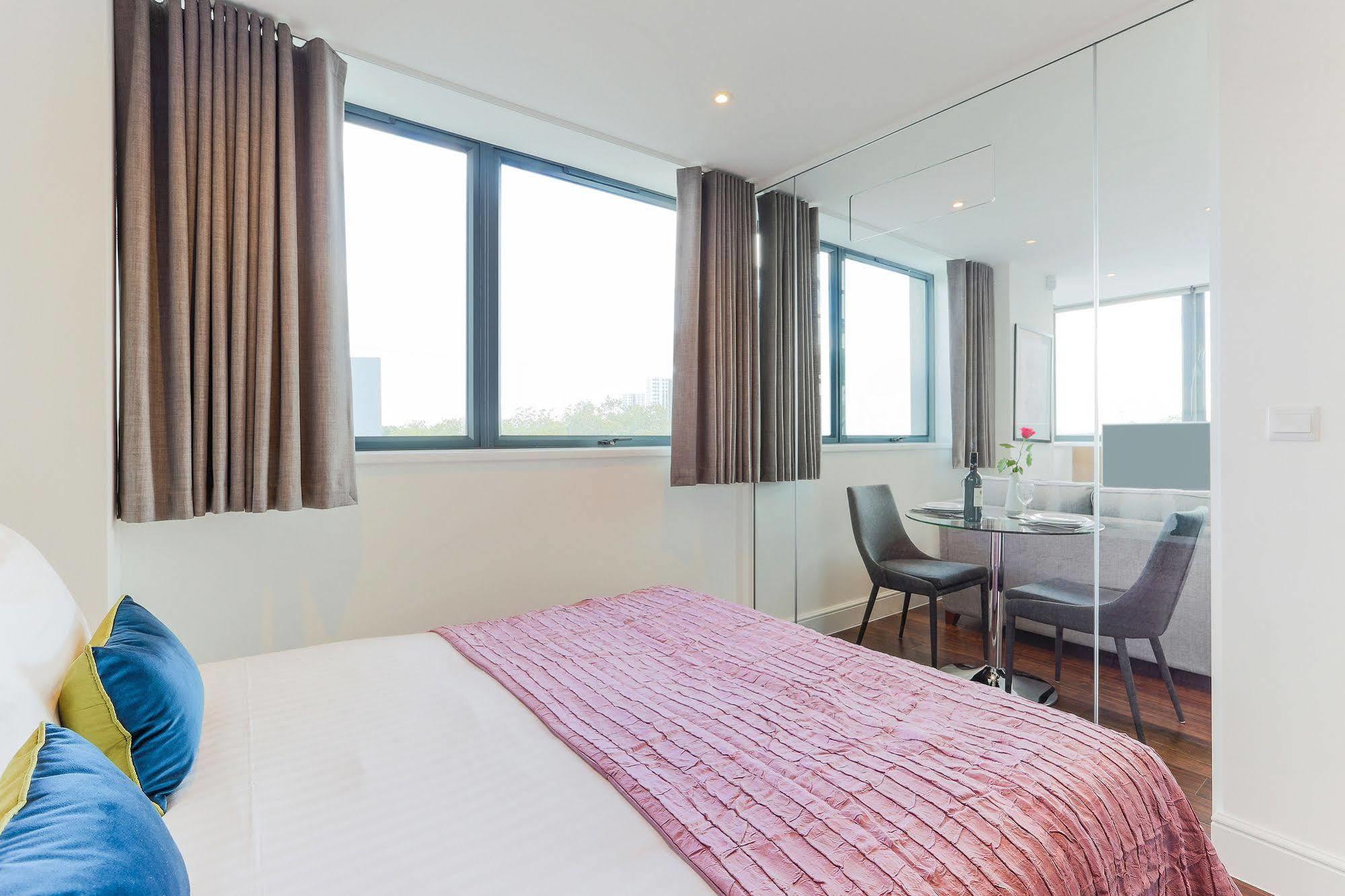 Swiss One Apartment *